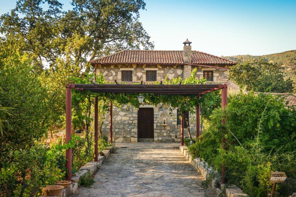 Enagron Ecotourism Village Axos Exterior photo