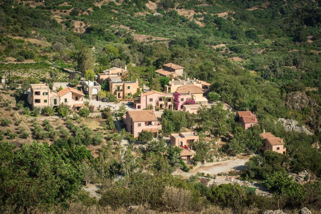 Enagron Ecotourism Village Axos Exterior photo